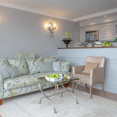 Soenshoern 8 Rechts * Munkmarsch